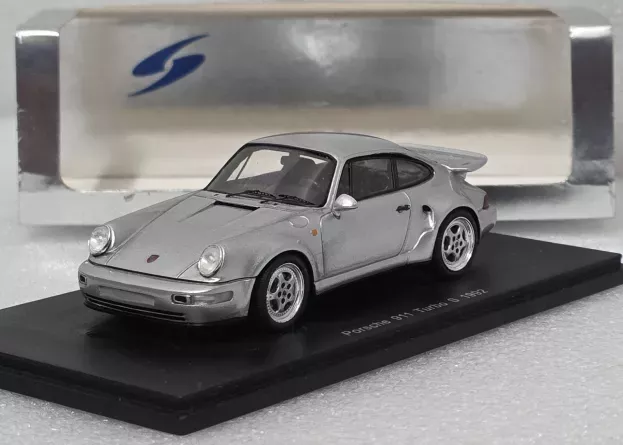 Spark Porsche 911 964 Turbo S 1992 1:43 S2032