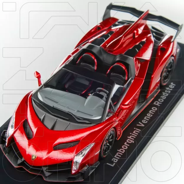 Kyosho Lamborghini Veneno Roadster Spider 2013 1:43 05572RM