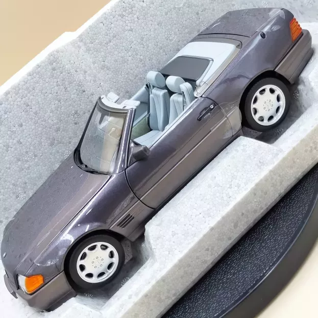 Norev Mercedes Sl-class Sl500 r129 Spider Hard-top 1989 1:18 B66040655