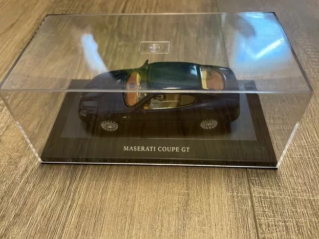 IXO Models Maserati 3200 Coupe Gt Cambiocorsa 1:43 MOC028