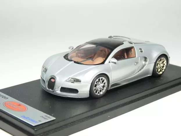 Looksmart Bugatti Grand Sport 16.4 2008 1:43 LS314A