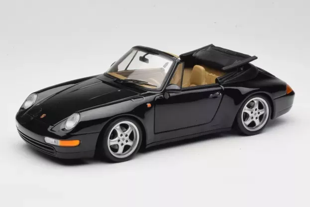 UT Models Porsche 911 993 Cabriolet 1993 1:18 27806