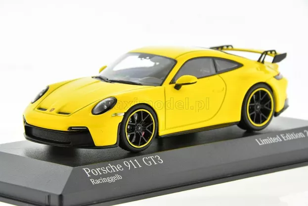 Minichamps Porsche 911 992 Gt3 Coupe 2020 Black Rims 1:43 413069207