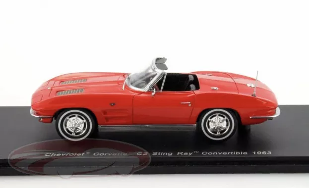 Spark Chevrolet Corvette C2 Stingray Cabriolet 1964 1:43 S2969