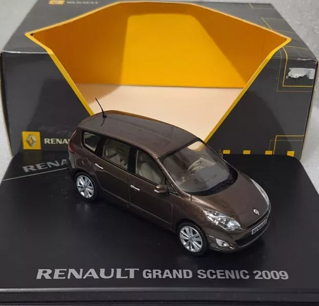 Schuco Renault Gran Scenic 2009 1:43 426830