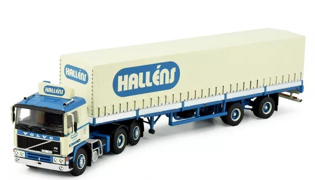 Tekno Volvo Hallens Volvo F12 6x2 Klassieke Schuifzeilentrailer 1:50 83989