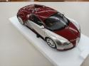MINICHAMPS 1/18 Bugatti Veyron in Chrome / Red 100110851