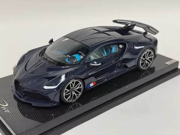MR Models Bugatti Divo 2018 Con Vetrina With Showcase 1:18 BUG09SE2