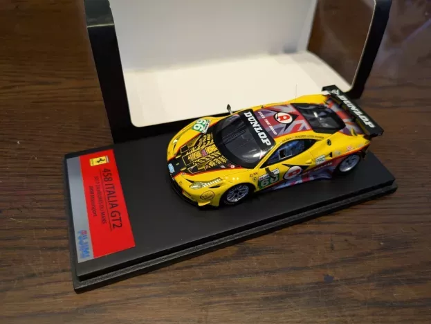 Truescale Ferrari 458 Italia 8c Gt2 Team Jmw Motorsport N 66 24h Le Mans 2011 R.bell T.sugden X.maassen 1:43 TSM11FJ021