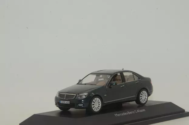 Schuco Mercedes C-class W204 1:43 4922