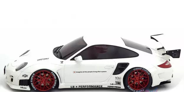GT Spirit Porsche 911 997-2 Turbo Coupe Lb Performance 2010 1:18 ZM090