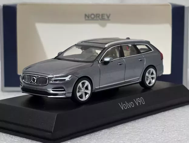 Norev Volvo V90 2016 1:43 870066