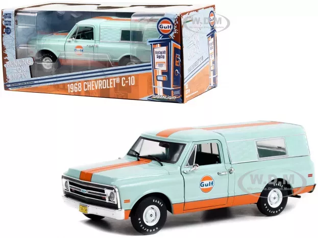 Greenlight Chevrolet C-10 Pick-up Closed Camper Gulf 1968 1:24 85062