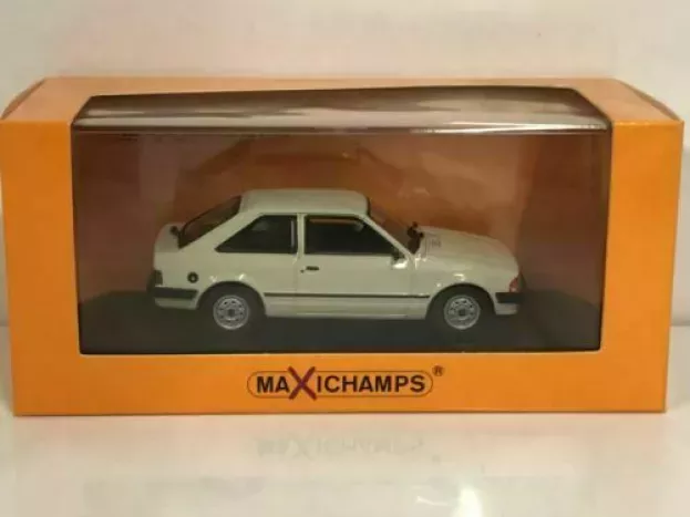 Minichamps Ford Escort 1981 1:43 940085001