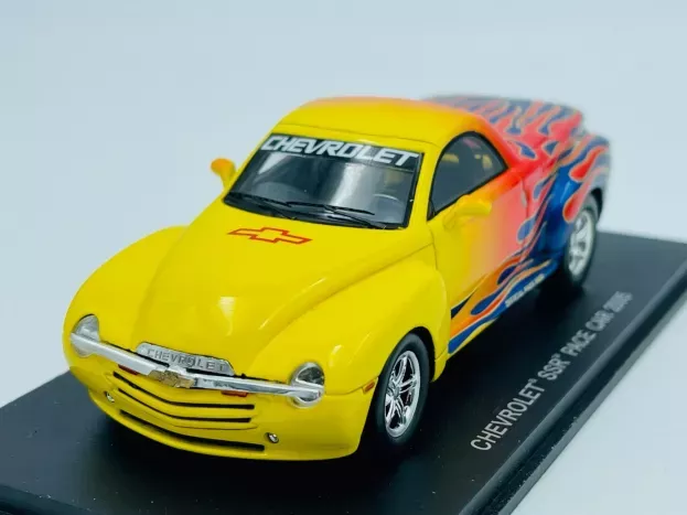Spark Chevrolet Ssr 2005 Pace Car 1:43 S0859
