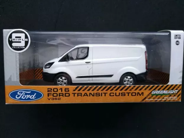 Greenlight Ford Transit Van Custom V362 2016 1:43 51094
