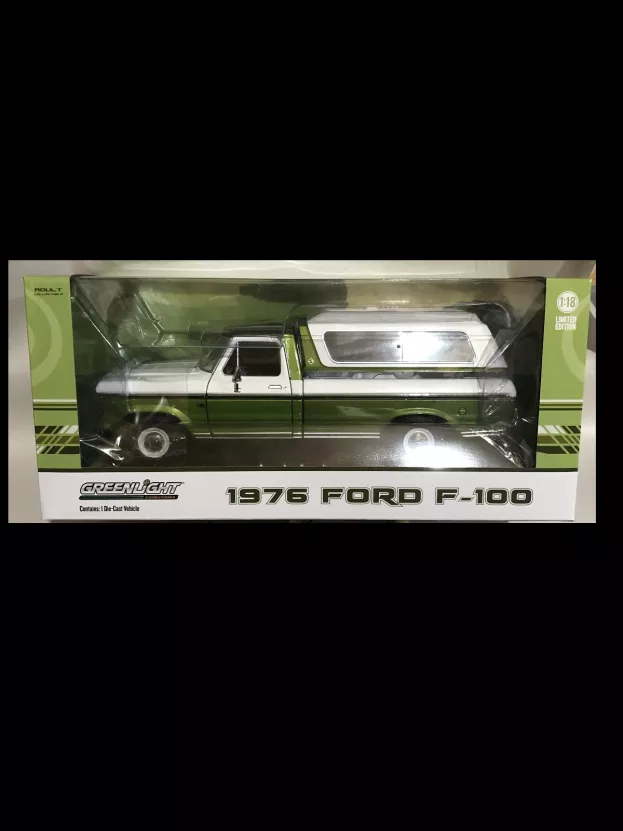 Greenlight Ford F-100 Pick-up Closed 1976 1:18 13545