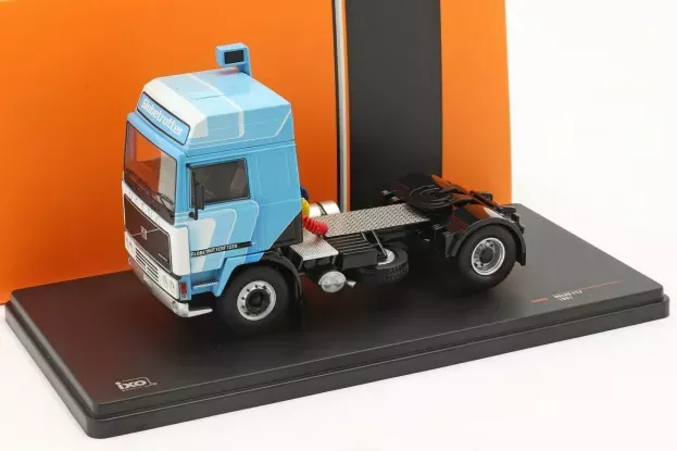 IXO Models Volvo F12 Turbo 6 Globetrotter Tractor Truck 2-assi 1983 1:43 TR090