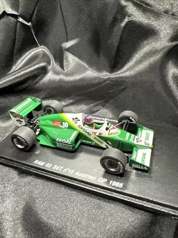 Spark Ram F1 03s4t N 10 Austrian Gp 1985 Kenny Acheson 1:43 S1729