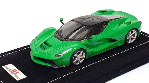 MR Models Ferrari Laferrari 2013 1:43 LAFERRARIJK