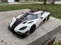 AUTOart  79016 1:18 scale Koenigsegg One:1 Pebble White Carbon Black/Red accents