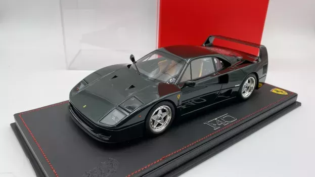 BBR Ferrari F40 1987 1:18 P18151G