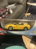 Hot Wheels 1/18 Scale - 29756 Ferrari 550 Barchetta Pininfarina - Yellow