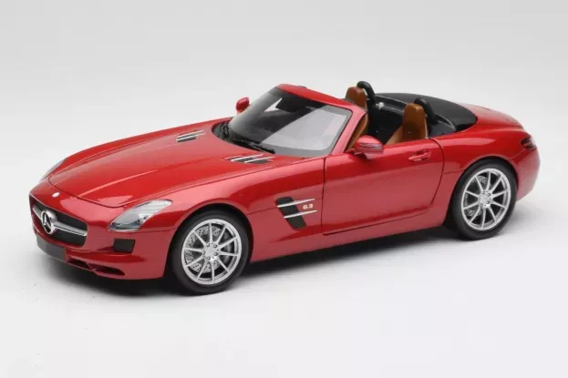 Minichamps Mercedes Sls Roadster 6.3 Amg 2011 c197 1:18 100039030
