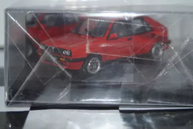 Vitesse Lancia Delta Hf Integrale 1987 1:43 VCC083