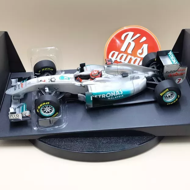 Minichamps Mercedes F1 Mgpw02 Petronas N 7 Showcar 20th Anniversary 1991-2011 Collection Gp Spa 2011 Michael Schumacher 1:18 113110177