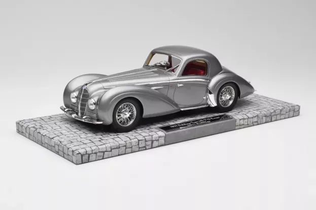 Minichamps Delahaye Type 145 V12 Coupe 1937 1:18 107116120