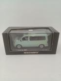 MINICHAMPS 1/43 VW T5 Multivan 2003 green
