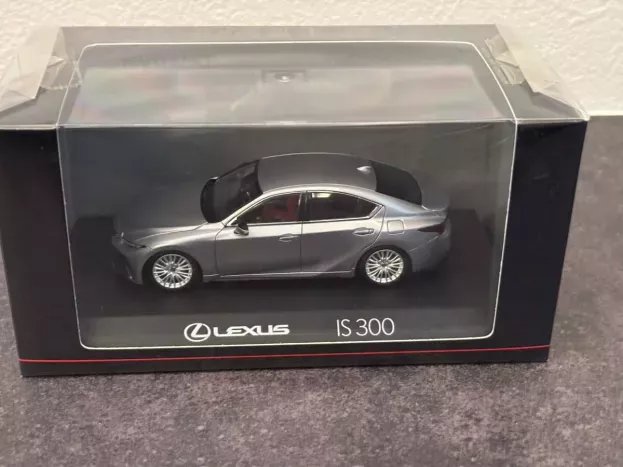 Kyosho Lexus Is300 2019 1:43 03904i