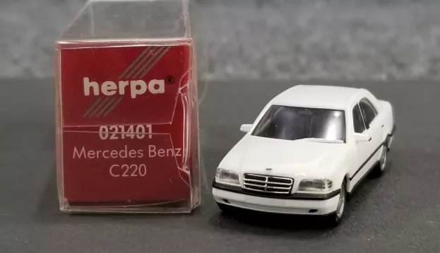 Herpa Mercedes C 220 Sw 1:87 21401