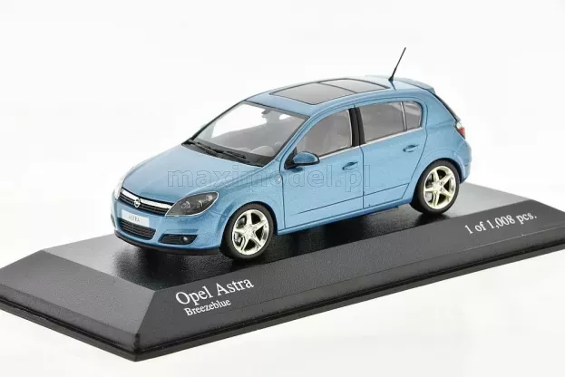 Minichamps Opel Astra 2004 4 Doors Porte 1:43 400043001