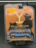 GREENLIGHT 1:64 1978 Ford F250 YELLOWSTONE HOLLYWOOD 38 GL 44980E