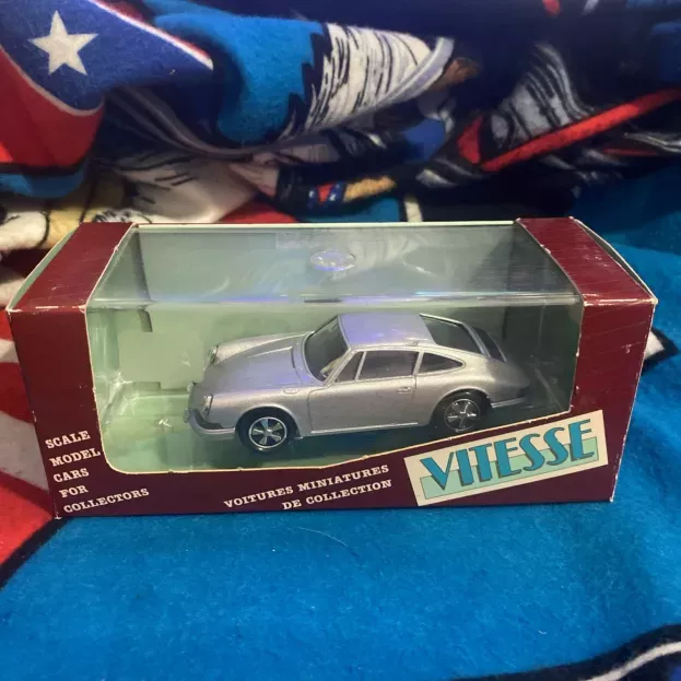 Vitesse Porsche 911s 1972 1:43 333