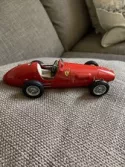 CMC 1/18 Scale Model Car M-056 - Ferrari 500 F2 1953 Der Doppelweltmeister