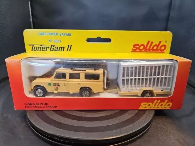 Solido Land Rover Land 109 4x4 Station Wagonsafari reserve Africaine With Trailer 1961 1:43 3001