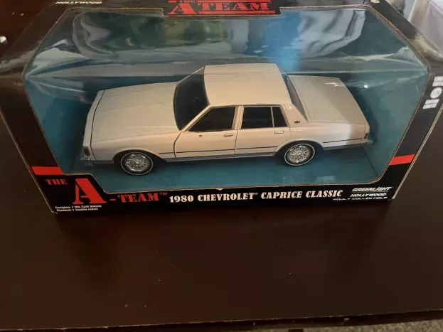 Greenlight Chevrolet Caprice Classic Version I 1980 The A-team 1:24 84181
