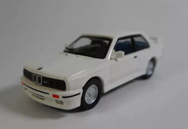 Minichamps Bmw 3-series M3 e30 1986 1:87 870020221