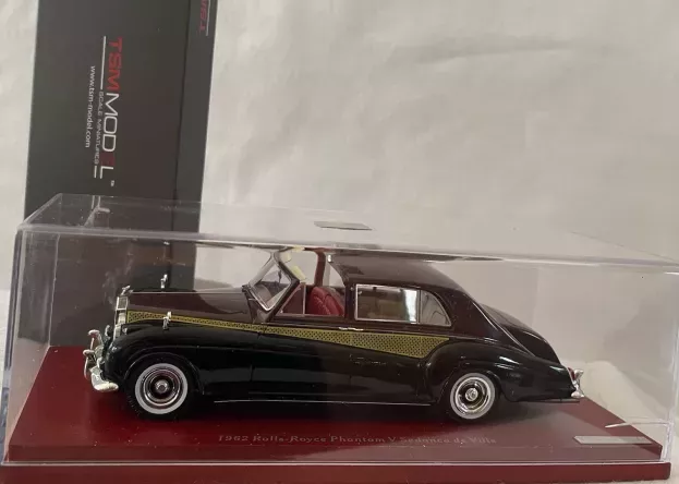Truescale Rolls Royce Phantom V Sedanca De Ville Half Roadster Version 4-door 1962 1:43 TSM124364