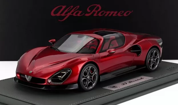 BBR Alfa Romeo 33 Stradale 2025 Con Vetrina With Showcase 1:18 P18264A-VET