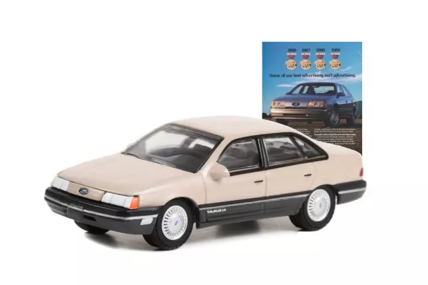 Greenlight Ford Taurus 1989 1:64 39110E