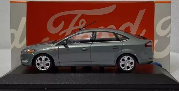 Minichamps Ford Mondeo 2007 1:43 IND403086003