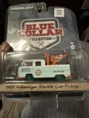 CHASE 1969 Volkswagen Double Cab (Gulf Oil) 1:64 Model Truck - Greenlight 35220B