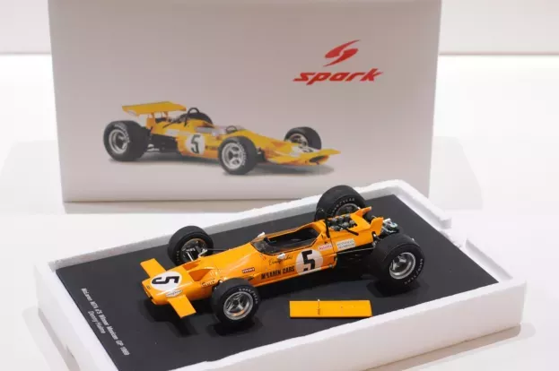 Spark Mclaren F1 M7a N 5 Winner Mexican Gp 1969 D.hulme 1:18 18S116