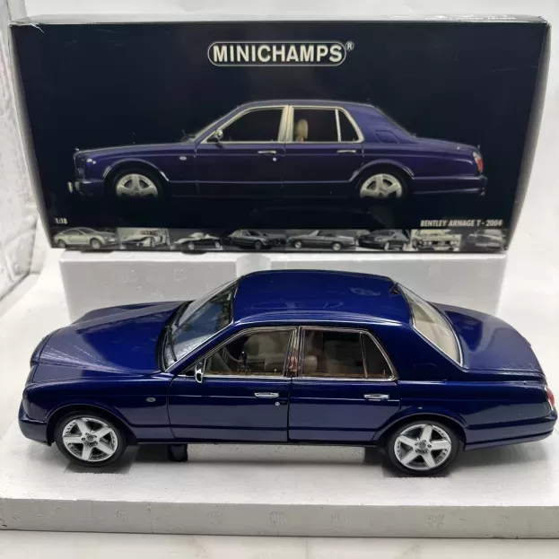 Minichamps Bentley Arnage T 2004 1:18 139400