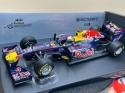 MINICHAMPS 1/18 Red Bull Racing Renault RB7 Sebastian Vettel 2011 110110001