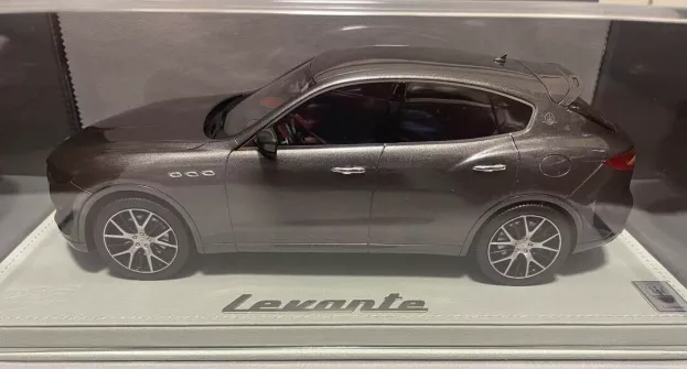 BBR Maserati Levante 1:18 BBRC1809C
